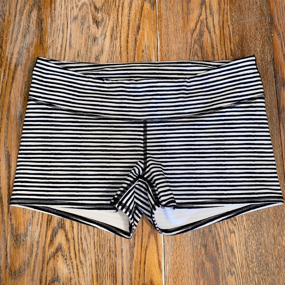 TOUGH MODE 90% poly, 10 %spandex stripe fitness sh